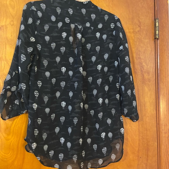 Mandy Evans V-neck 3/4 Sleeve Sheer Blouse - Picture 2 of 3